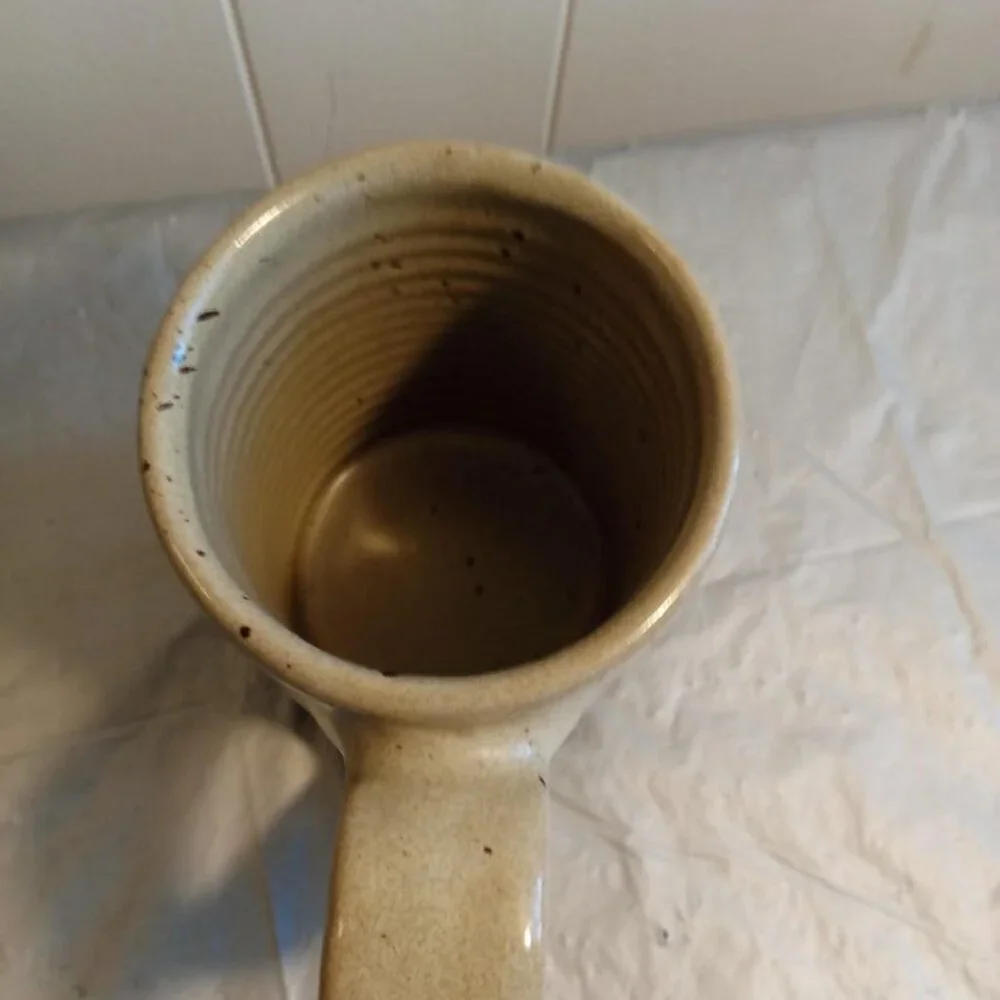 Collection Circle Ceramic Bear Mug Collection Circle Ceramic Bear Mug - Picture 8 of 8